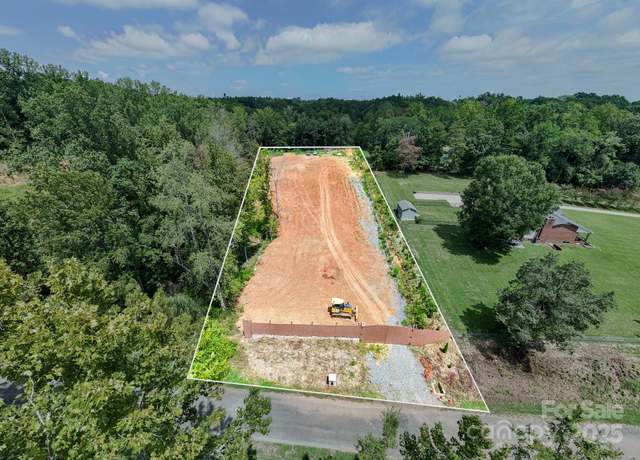 Property at 3132 Beaman Ave, Charlotte, NC 28273