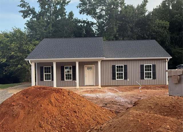 Property at 206 Creekside Dr, Mocksville, NC 27028, 3 beds, 2 baths