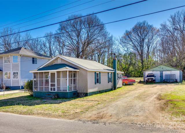 Property at 102 Fire Department Dr, Belmont, NC 28012, 2 beds, 1 bath