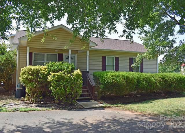 Property at 3603 Ritchie Rd, Lincolnton, NC 28092, 3 beds, 2 baths