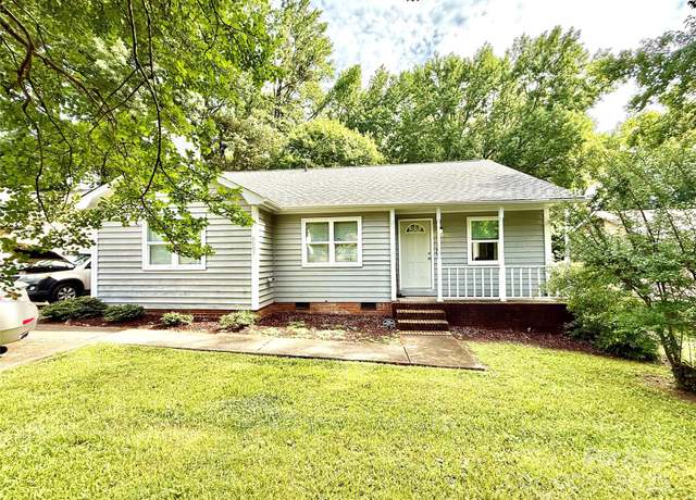 Property at 6007 Crosswood Ct, Charlotte, NC 28215, 3 beds, 2 baths