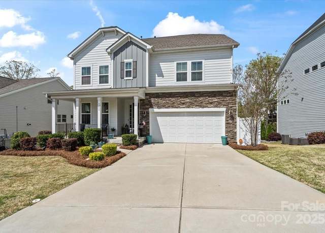 Property at 7200 Irongate Dr, Lancaster, SC 29720, 6 beds, 5 baths