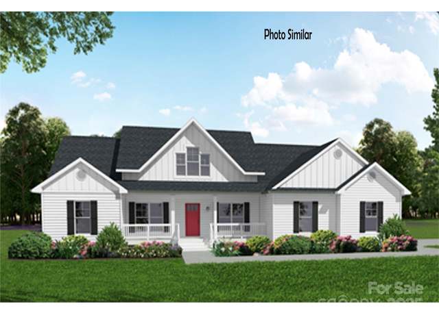 Property at 99999 Bay Laurel Ln, Hendersonville, NC 28791, 3 beds, 2 baths