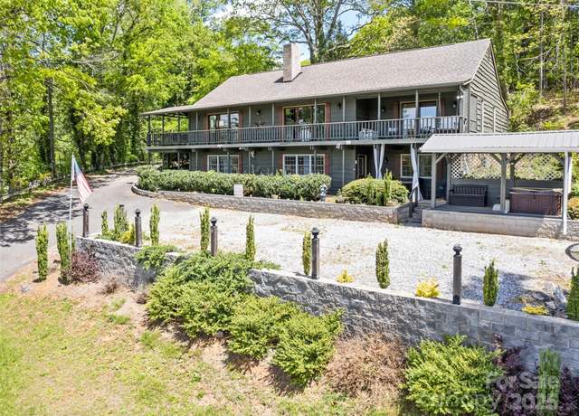 Property at 62 Cosmic Ln, Waynesville, NC 28786, 3 beds, 2.5 baths