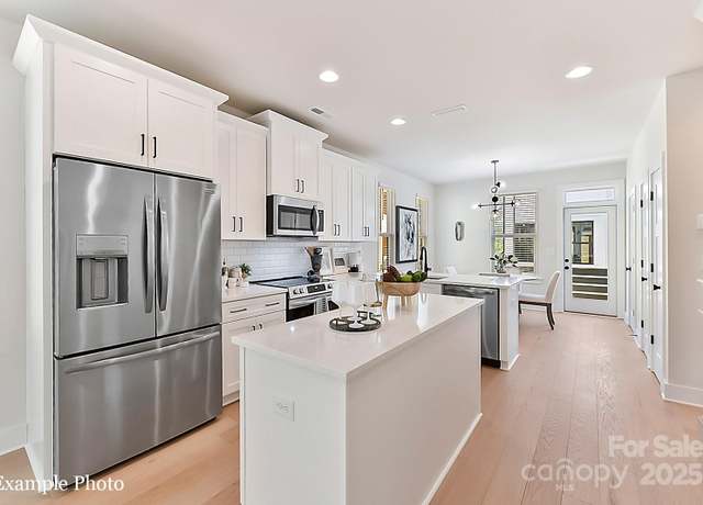 Property at 2035 Belmont Terraces Ln #5, Charlotte, NC 28205, 3 beds, 3 baths