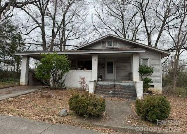 Property at 305 Suttle St, Shelby, NC 28150, 2 beds, 1 bath