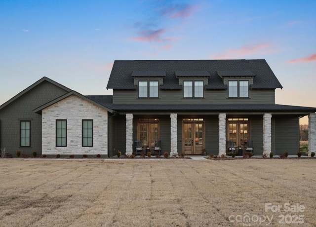 Property at 2370 Bridgewater Rd, Rock Hill, SC 29730, 4 beds, 3.5 baths