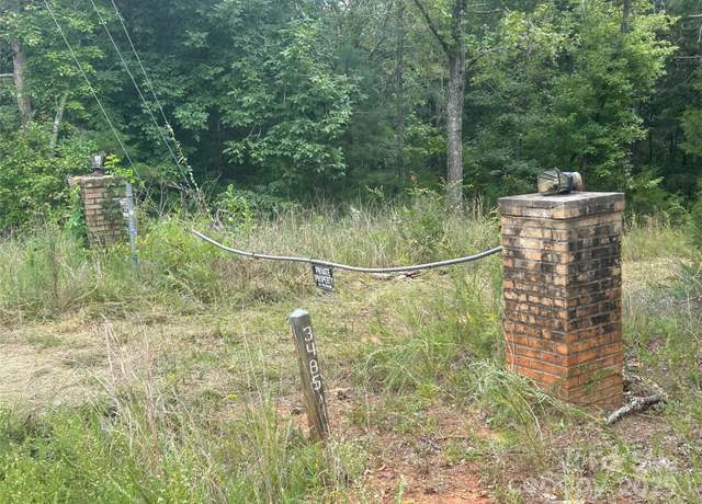 Property at 3485 Cedar Circle Rd, Lancaster, SC 29720, 2 beds, 2 baths