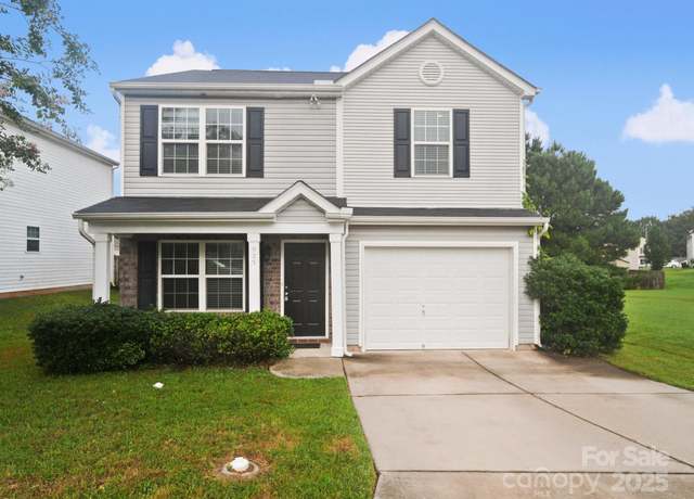 Property at 925 Cassidy Dr, Gastonia, NC 28054, 3 beds, 2.5 baths