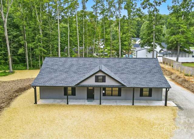 Property at 251 Lincoln Rd, York, SC 29745, 3 beds, 2 baths
