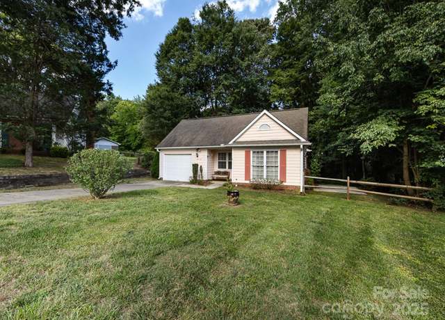 Property at 3712 Teaberry Ct, Charlotte, NC 28227, 3 beds, 2 baths
