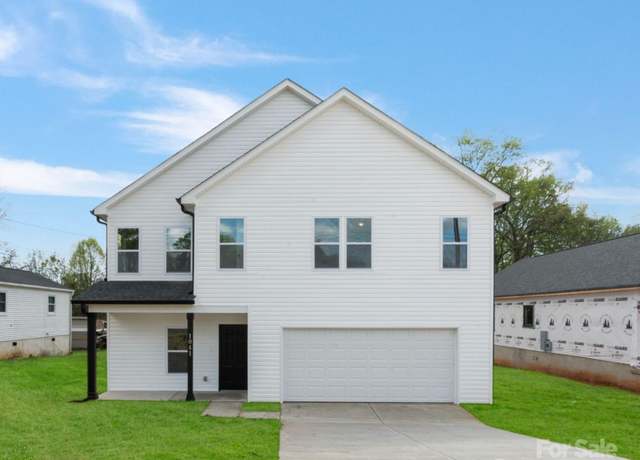 Property at 1041 Secor St, Statesville, NC 28677, 3 beds, 2.5 baths