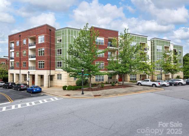 Property at 42 Schenck Pkwy #304, Asheville, NC 28803, 1 bed, 1 bath