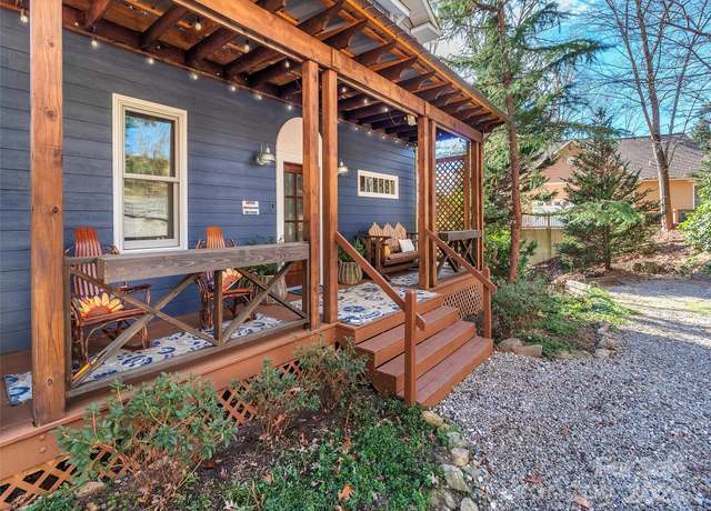 Property at 66 Hoosier Ct, Lake Junaluska, NC 28745, 5 beds, 3.5 baths