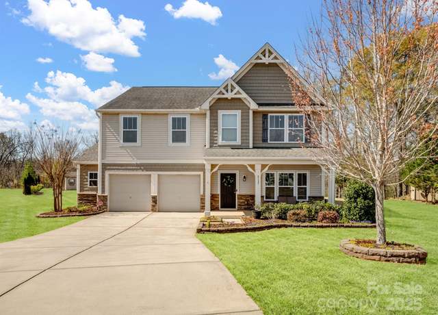 Property at 8137 Bryson Rd, Fort Mill, SC 29707, 5 beds, 3 baths