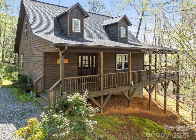 Property at 374 Rio Bravo Dr, Sylva, NC 28779, 2 beds, 2 baths