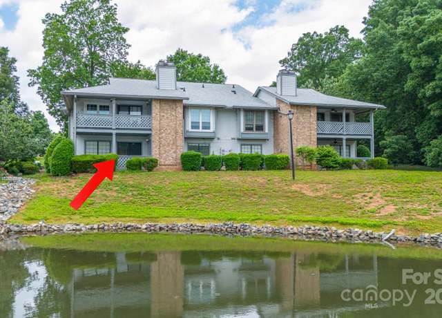 Property at 5833 Harris Grove Ln, Charlotte, NC 28212, 2 beds, 2 baths
