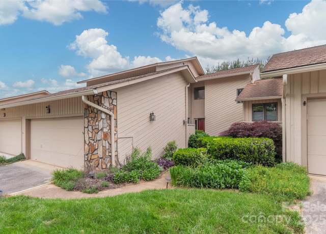Property at 111 Clubwood Ct, Asheville, NC 28803, 3 beds, 3 baths