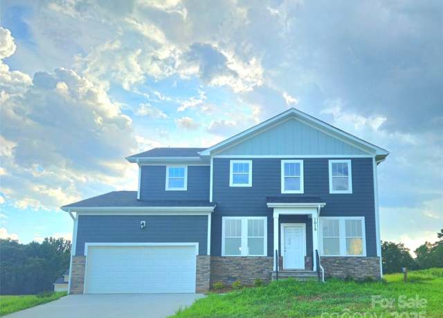 Property at 1018 Heath Helms Rd, Monroe, NC 28110, 3 beds, 2.5 baths