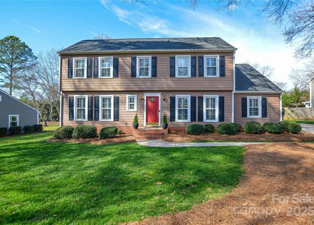 Property at 916 Somersby Ln, Matthews, NC 28105, 4 beds, 2.5 baths