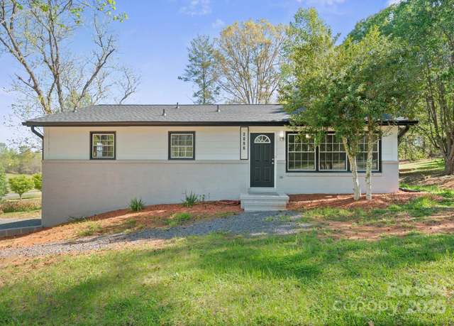 Property at 2096 Jay Clark Rd, Morganton, NC 28655, 4 beds, 2 baths