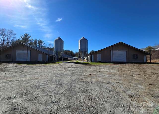 Property at 580 Vineyard Dr, Taylorsville, NC 28681