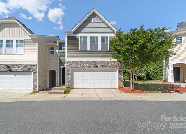 Property at 7341 Adare Mews Rd, Charlotte, NC 28217, 2 beds, 2.5 baths