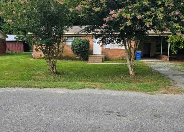Property at 120 Booker St, Wingate, NC 28112, 3 beds, 1 bath