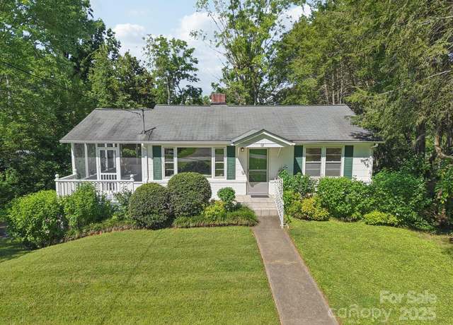 Property at 68 Mulberry Ct, Arden, NC 28704, 2 beds, 1 bath