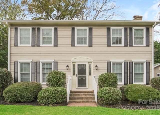 Property at 775 Summerwood Dr, Rock Hill, SC 29732, 4 beds, 2.5 baths