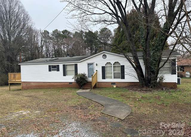 Property at 459 Towell St, Mooresville, NC 28115, 3 beds, 2 baths