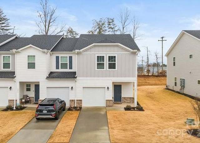 Property at 947 Yarn Way, Greer, SC 29651, 3 beds, 2.5 baths