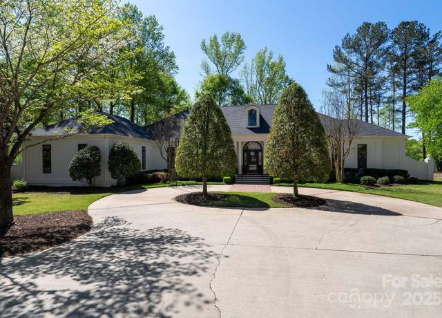 Property at 103 Carolina Club Dr, Spartanburg, SC 29306, 3 beds, 3.5 baths