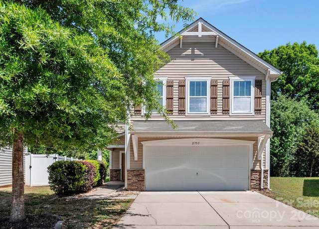 Property at 2751 Bramble Ridge Ct, Charlotte, NC 28215, 4 beds, 2.5 baths