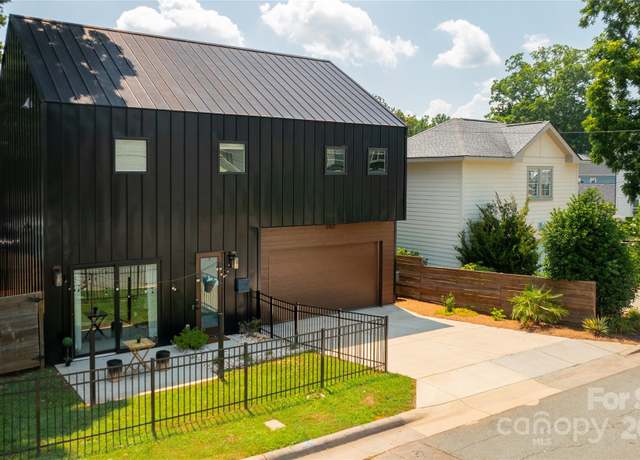 Property at 2107 W Trade St, Charlotte, NC 28216, 3 beds, 2.5 baths