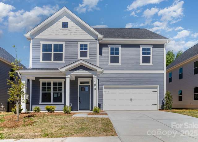 Property at 1803 Country Club Rd, Lincolnton, NC 28092, 4 beds, 3 baths