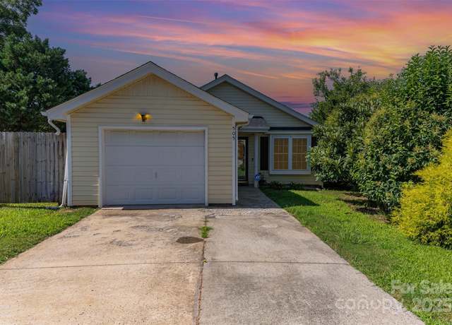 Property at 505 Old High Ct, Rock Hill, SC 29730, 2 beds, 2 baths