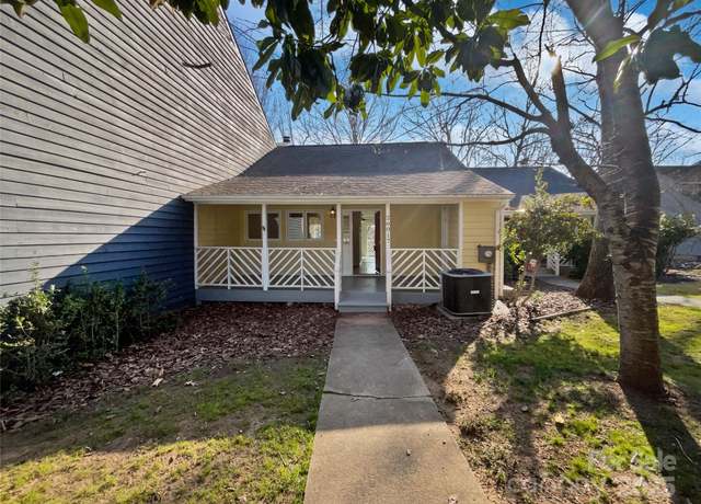 Property at 26017 Misty Way Dr, Fort Mill, SC 29708, 2 beds, 2.5 baths