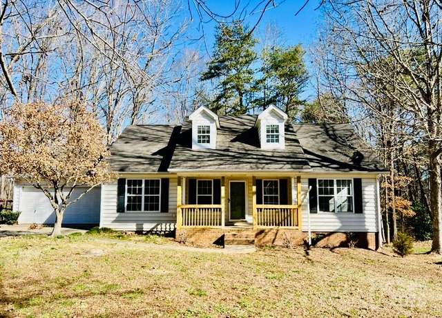 Property at 177 Highland Woods Ct, Denver, NC 28037, 3 beds, 2 baths