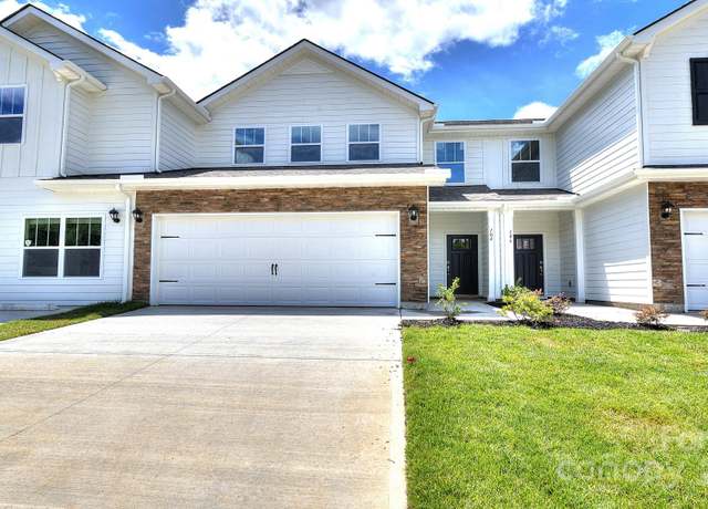 Property at 108 Sugg Trl, Weaverville, NC 28787, 4 beds, 2.5 baths