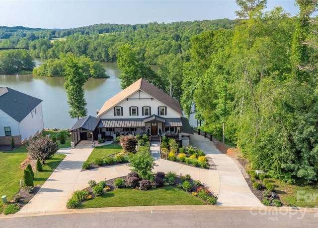 Property at 5888 Wood Duck Way, Catawba, NC 28609, 5 beds, 3.5 baths