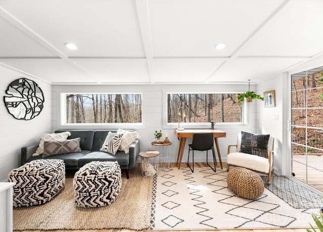 Property at 315 Bear Cove Rd, Bryson City, NC 28713, 2 beds, 2 baths