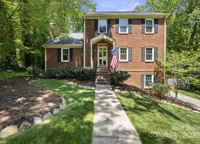 Property at 9707 Enid Ln, Matthews, NC 28105, 3 beds, 2.5 baths