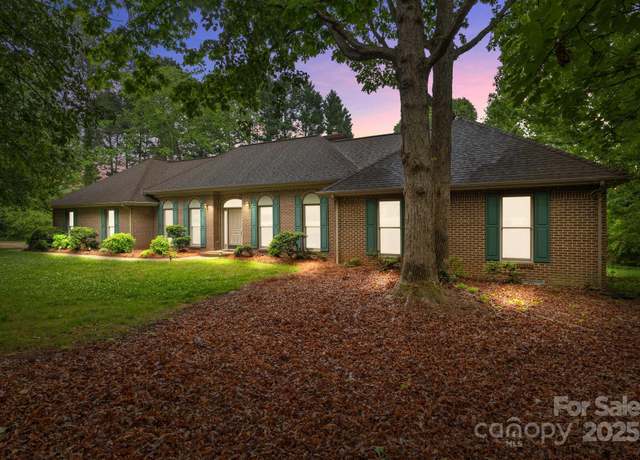 Property at 8368 Fairfield Forest Rd, Denver, NC 28037, 3 beds, 2 baths