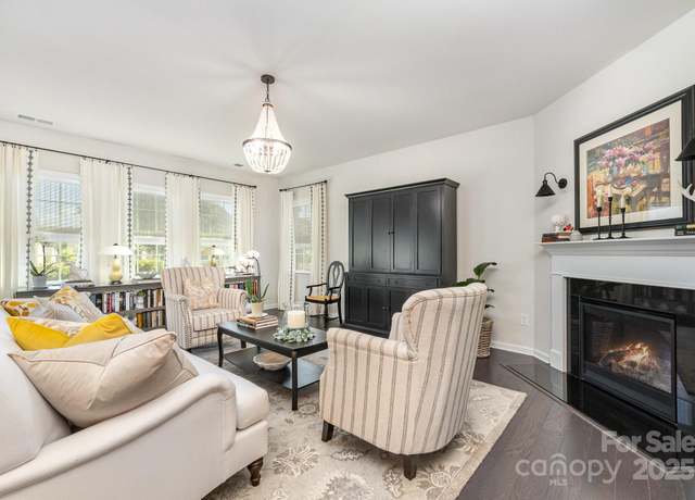 Property at 13338 Blanton Dr, Huntersville, NC 28078, 4 beds, 3 baths