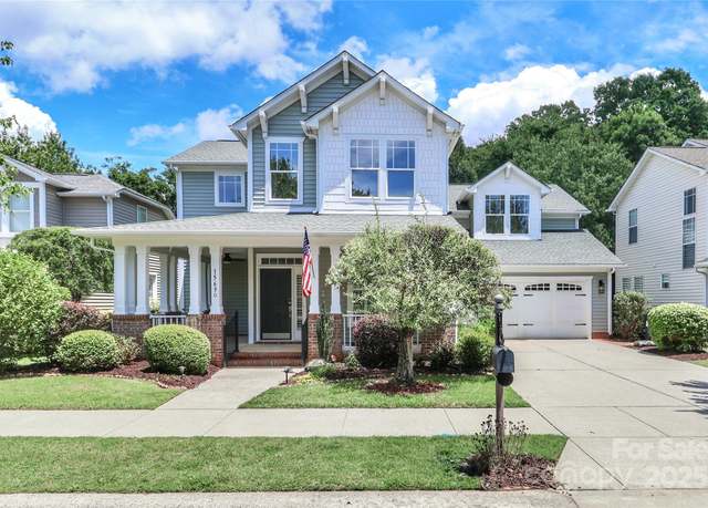 Property at 15630 Sagefield Dr, Huntersville, NC 28078, 4 beds, 2.5 baths