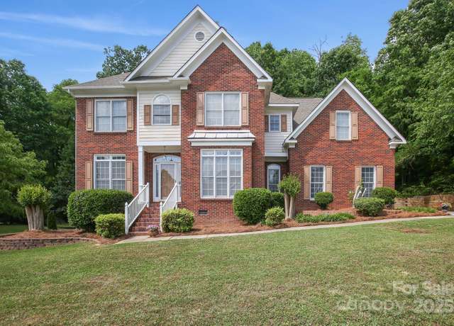 Property at 3104 Highgate Dr, Fort Mill, SC 29715, 4 beds, 3.5 baths