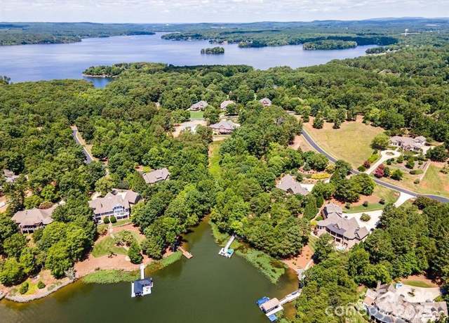 Property at 126 Moss Bank Ct, New London, NC 28127