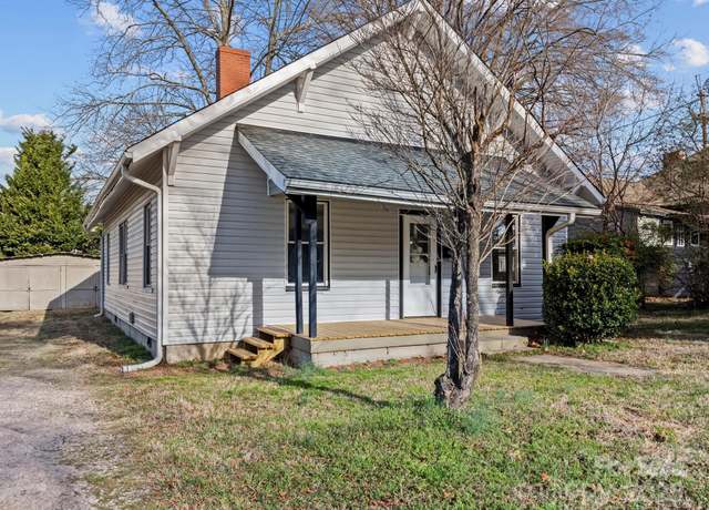 Property at 609 Spruce St, Mooresville, NC 28115, 3 beds, 1 bath