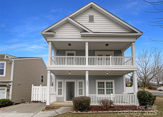 Property at 3937 Northerly Island Ct, Gastonia, NC 28056, 3 beds, 2.5 baths